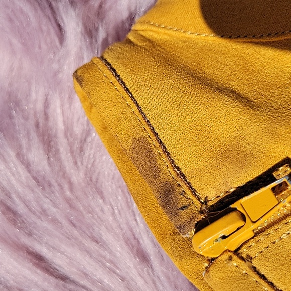 Boots!!! - Picture 5 of 6